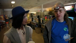 丰满的新加坡女佣沉迷于口交快感