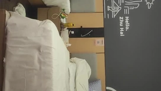 密室逃脱认识的03年反差陪玩，裤子来不及脱了