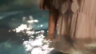单位领导酒店开房潜规则好身材的已婚女下属
